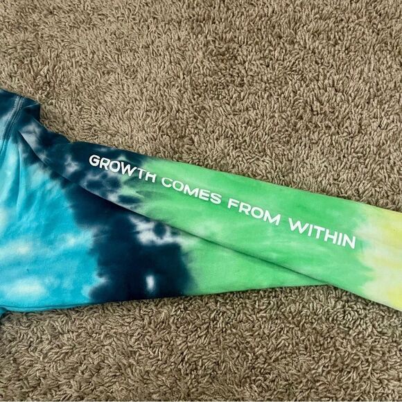 By Sami Ryan Blue & Green Tie Dye Graphic Print Hoodie Sweatshirt SZ M NWOT - Picture 8 of 11